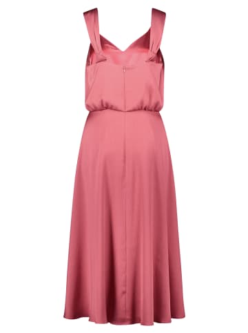 Vera Mont Cocktailkleid mit breiten Trägern in Slate Rose