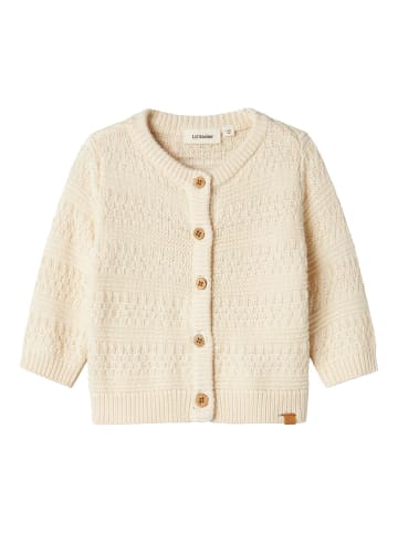 name it Strickjacke in Turtledove