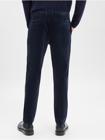 Finshley & Harding Hose Tyler in marine