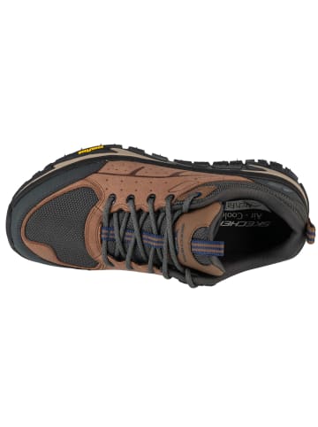Skechers Skechers Arch Fit Road Walker in Braun