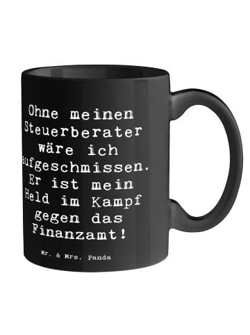 Mr. & Mrs. Panda Keramikbecher Spruch Steuerberater Held mit Spruch in Schwarz