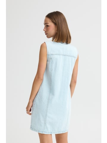 ICHI Denimkleid IHPAMMI Tight fit in LIGHT BLUE BLEACHED
