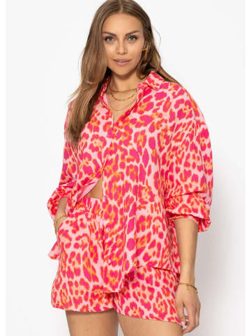 SASSYCLASSY Oversize Musselin Bluse mit Print in Pink