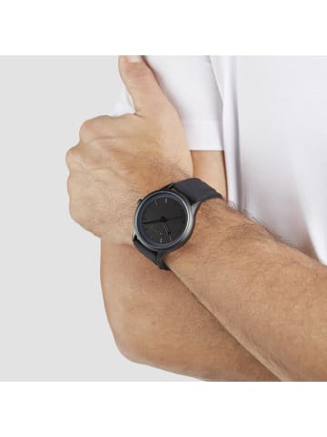 s.Oliver Armbanduhr Sportlich und Schick in schwarz