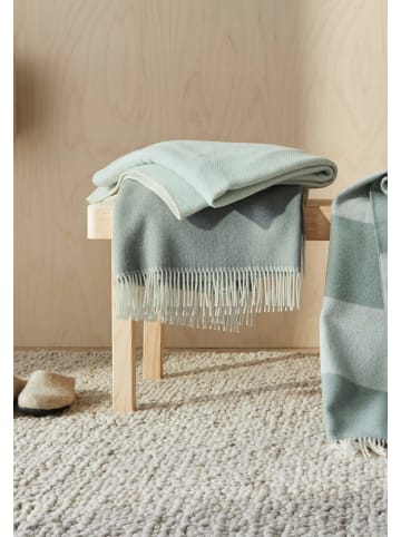 Hessnatur Plaid in aloe