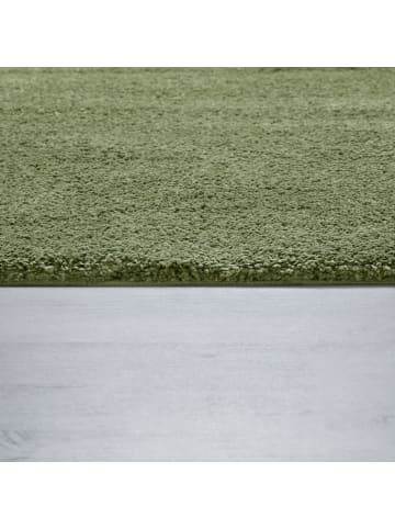 KADIMA DESIGN Strapazierfähiger und kuscheliger Hochflor-Teppich in Grün