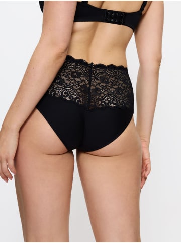 Triumph Maxislip Red Label Amourette in Black