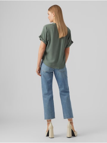 Vero Moda Top Casual Splitneck Bluse in Grün-2