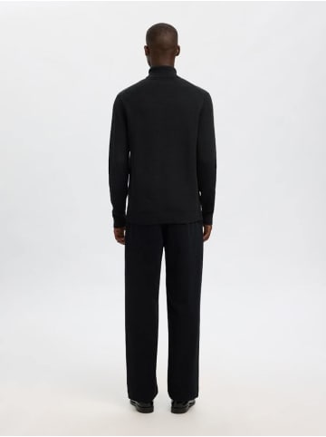 Selected Pullover in Black