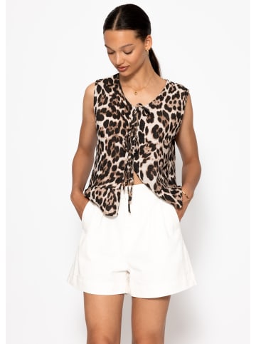 SASSYCLASSY Weite High Waist Jeans Shorts in Offwhite