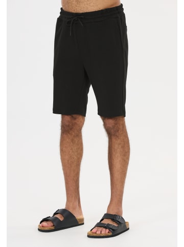 NOU Shorts Lucan in 1001 Black