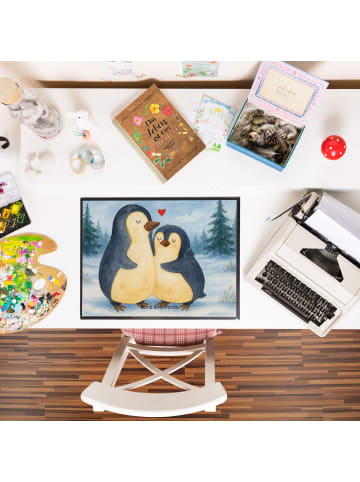 Mr. & Mrs. Panda Tischunterlage Pinguin umarmen Design ohne Spruch in Weiß