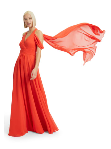 Vera Mont Abendkleid mit V-Ausschnitt in Flame Mandarin