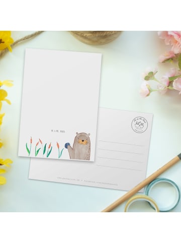 Mr. & Mrs. Panda Postkarte Otter Stein ohne Spruch in Weiß