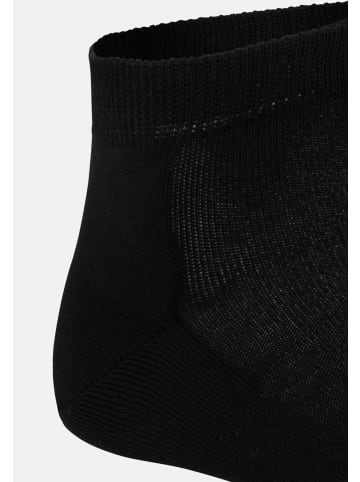 Kunert Sneakersocken Richard weich in Black