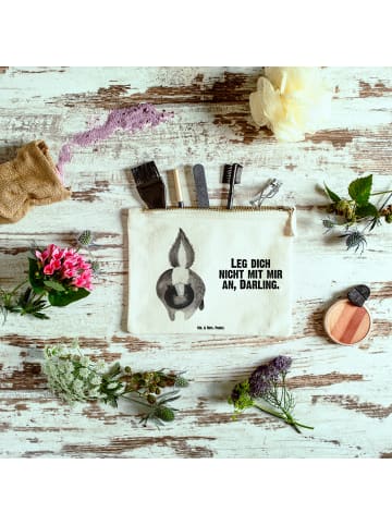 Mr. & Mrs. Panda Kosmetiktasche Stinktier Angriff mit Spruch in Weiß