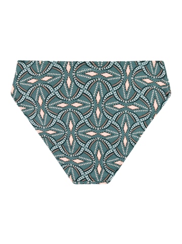 Protest " MIXCelebes in Laurelgreen