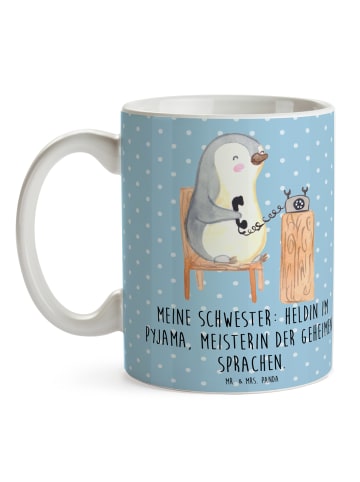 Mr. & Mrs. Panda Frühstücksbecher Schwester Heldin mit Spruch in Blau Pastell