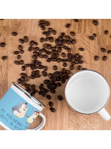 Mr. & Mrs. Panda Camping Emaille Tasse Verlobung Schritt mit Spruch in Sky Blue