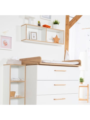 roba Wandregal Finn Weiß aus Holz – passend zur Wickelkommode Finn