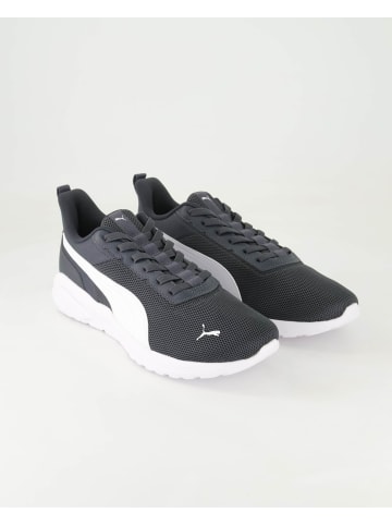 Puma Laufschuhe in Schwarz