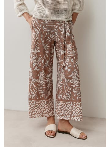 More & More unkomplizierte,  weite, verkürzte Schluphose in leaf print