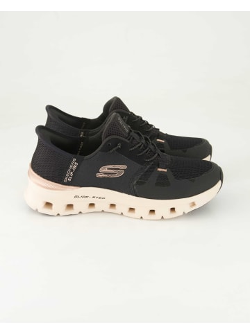 Skechers Slip On Sneaker in Schwarz