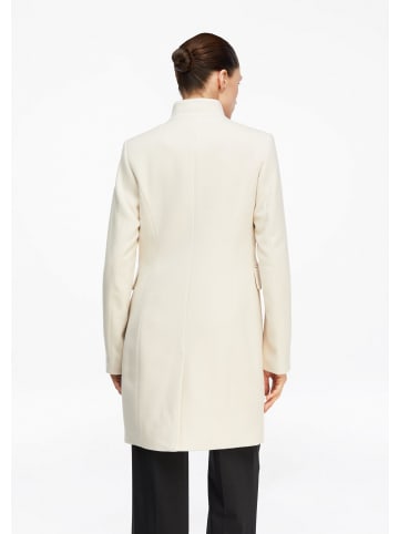 comma Outdoor-Mantel in 9301_creme