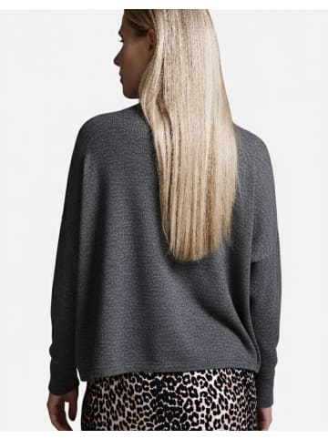 Cotton Candy Cardigan in black melange