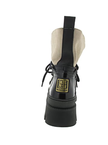 Steve Madden Fuzzy Boots Beige