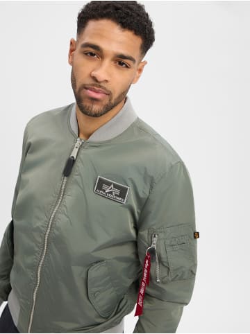 Alpha Industries Bomberjacke MA-1 TTC in khaki