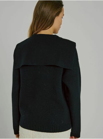 Norr Top Fea in Black