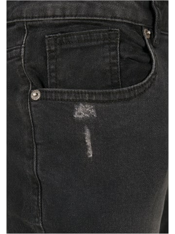 Urban Classics Jeans in realblk heavy destroyed washed