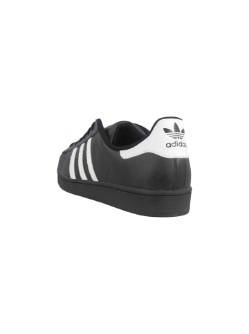 adidas Sneaker in Schwarz