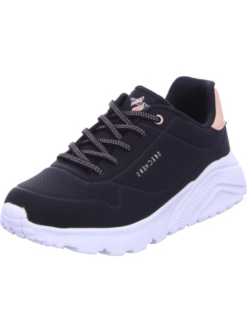 Skechers Schnürhalbschuh in schwarz