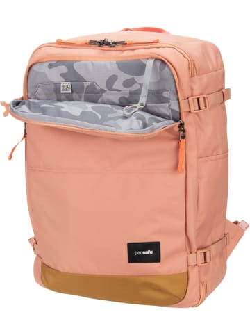 Pacsafe Reiserucksack GO 34L Carry-On in Rose