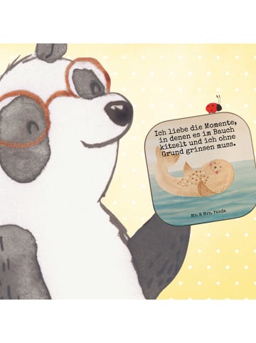 Mr. & Mrs. Panda Bierdeckel Robbe Liegen Design mit Spruch in Weiß