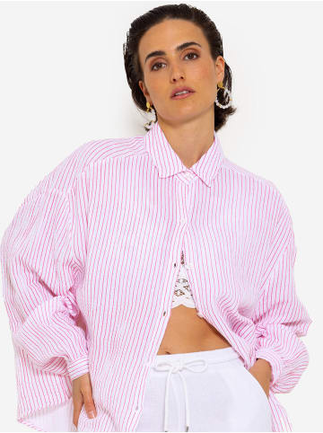 SASSYCLASSY Ultra Oversize Musselin Bluse in Pink, Weiß