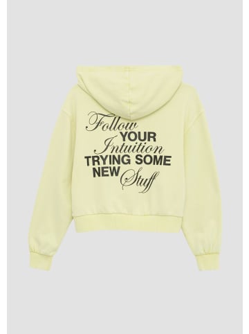 s.Oliver Sweatshirt in 1120_helles zitrone