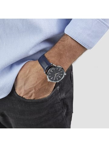 s.Oliver Armbanduhr Klassisch & Elegant in blau