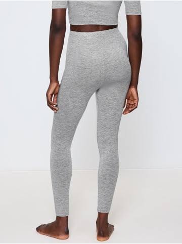 Triumph Pyjamashorts Beauty Layers in MEDIUM GREY MELANGE
