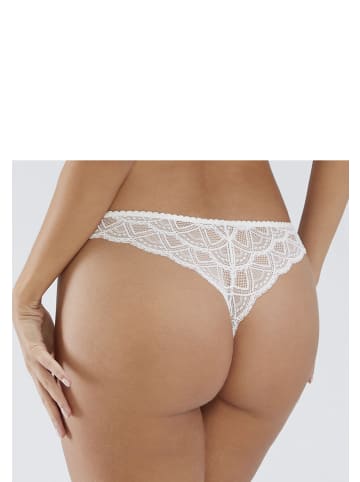 Vivance String in cream