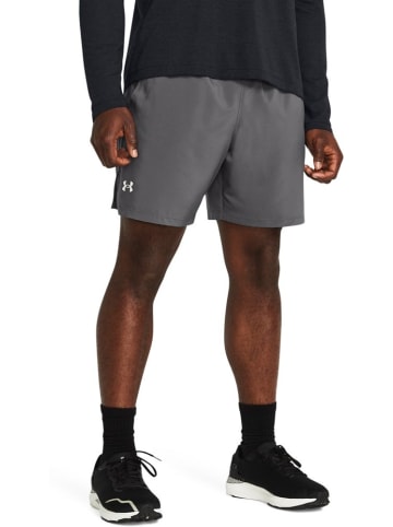Under Armour Sportshorts "Ua Launch 7'' Shorts" in Grau