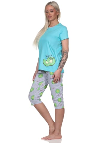 NORMANN Schlafanzug kurzarm Pyjama Capri Pyjamahose Kiwi print in türkis