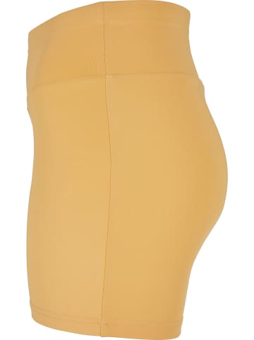 Urban Classics Hotpant in paleorange