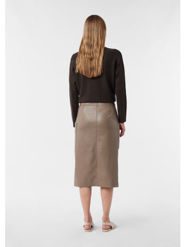 comma Rock in 0009_braun