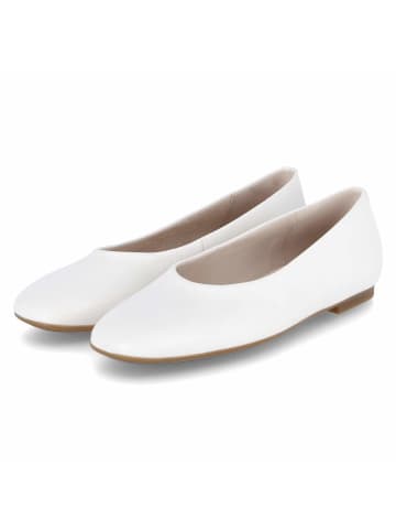 Gabor Ballerina in beige