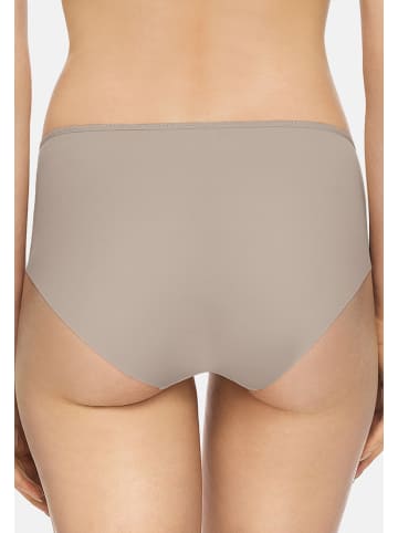 Corin Slip Classic Virginia in cappuccino
