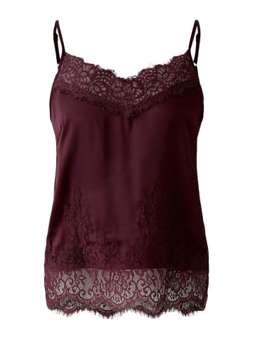 Oui Spitzentop in bramble berry