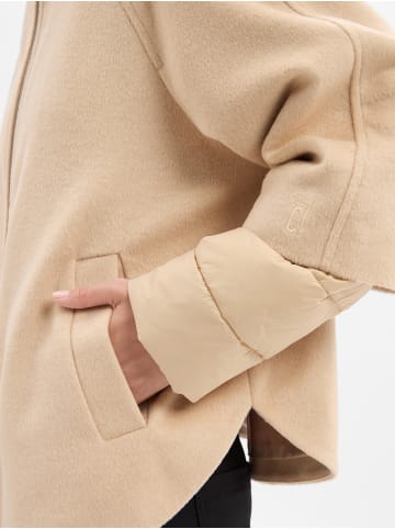 comma Übergangsjacke in sand